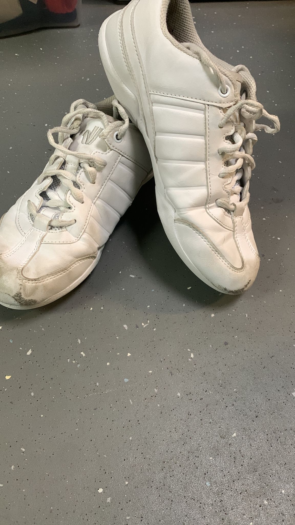 Cheer Shoes - Size UK 5